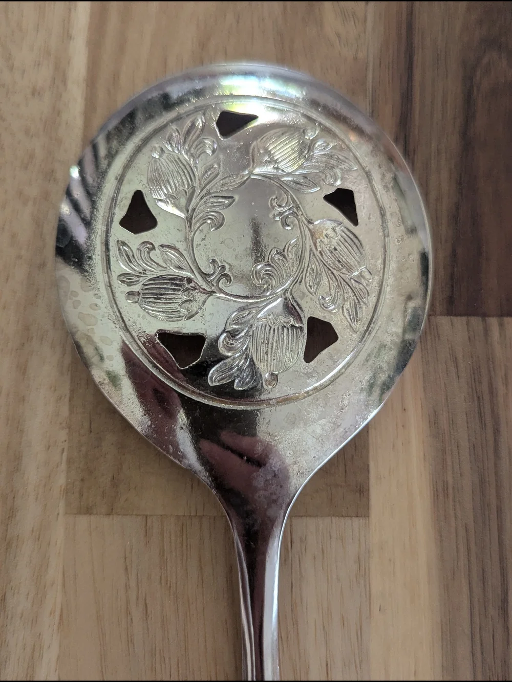 Italian Silverplated Pierced Tomato Spoon Server Ornate Floral